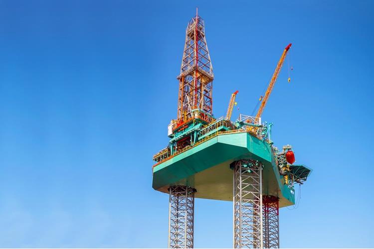 uae-adnoc-drilling-awarded-close-to-1-billion-contract-to-further