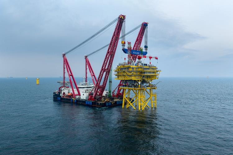 RWE installs substations for Nordseecluster A offshore wind farm