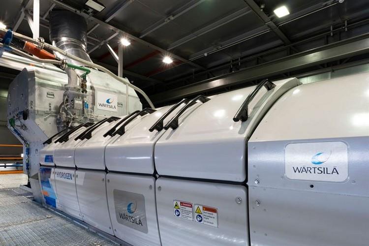 World’s first large-scale 100% hydrogen engine tested at Wärtsilä’s Bermeo laboratory to support the Spanish grid. Image source: Wärtsilä